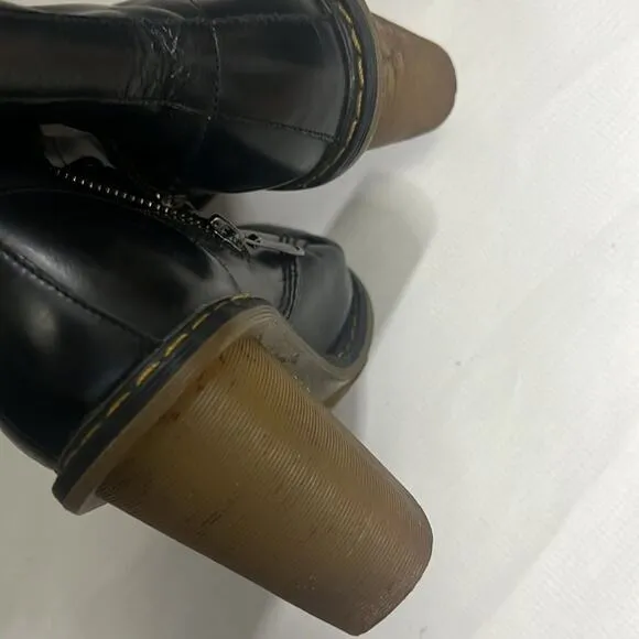 DR. MARTEN SADIE‎ HEEL LACEUP LEATHER BOOTS SIZE US L