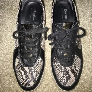 Dune London Genuine Snake and Leather Shoes