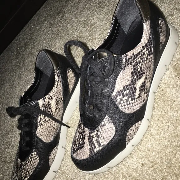 Dune London Genuine Snake and Leather Shoes