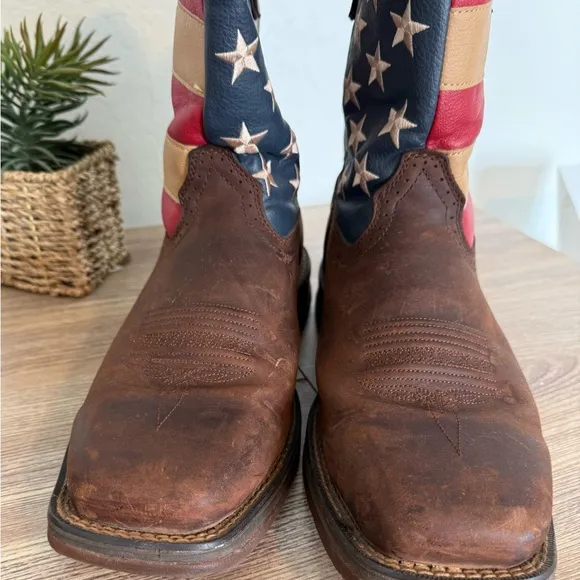 DURANGO Rebel Boots Mens 10.5 American Flag Patriot Brown Leather Western Cowboy
