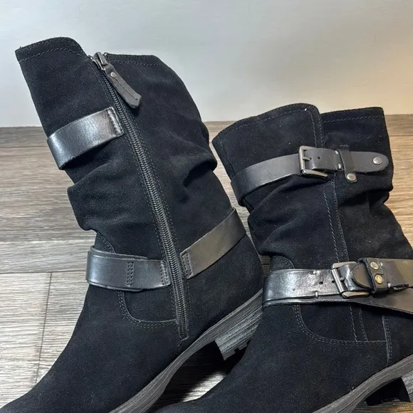 Earth Black suede/leather Boots woman’s size 11 (b90)