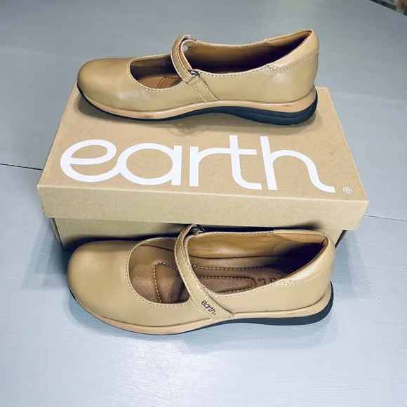 Earth Tose Mary Jane Flats Leather Shoes Size 8.5