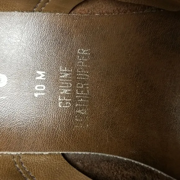 Eastland chunky brown Genuine leather shoes,men's size 10.