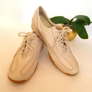 Easy Spirit leather sneakers shoes