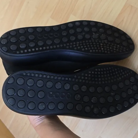 ECCO Men's Soft 7 Tie 2.0 Black Suede Casual Fashion Sneaker Size 9.5