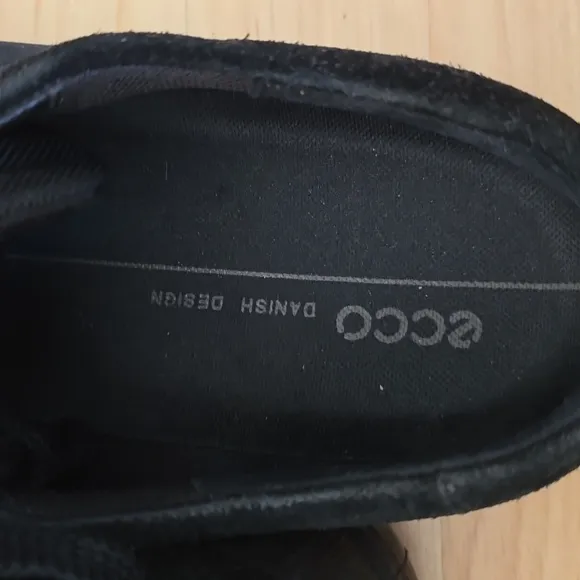 ECCO Men's Soft 7 Tie 2.0 Black Suede Casual Fashion Sneaker Size 9.5
