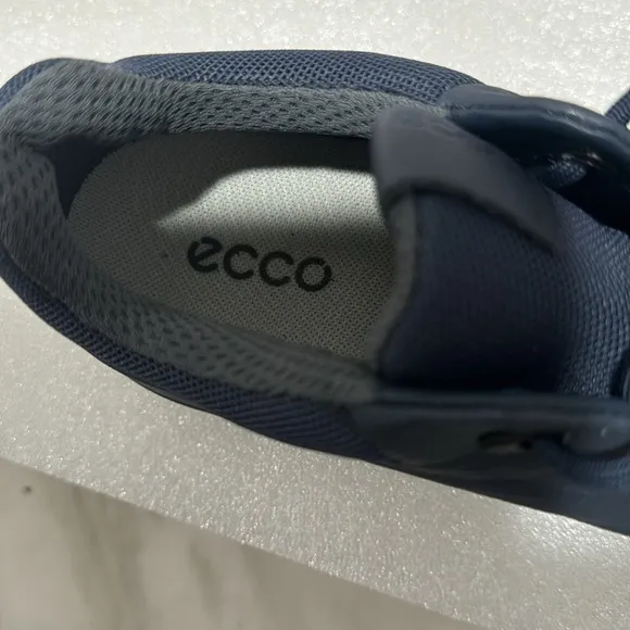 Ecco S-Three BOA Spikeless Leather Mens Golf Shoes  Size 38