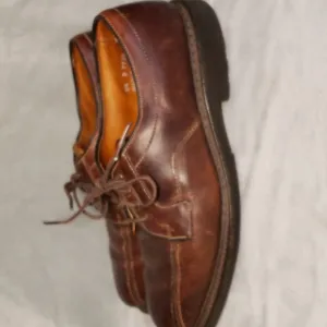 EDMUNDS Vintage Chunky brown Genuine leather men's Oxford Shoes ,  size 8.5.