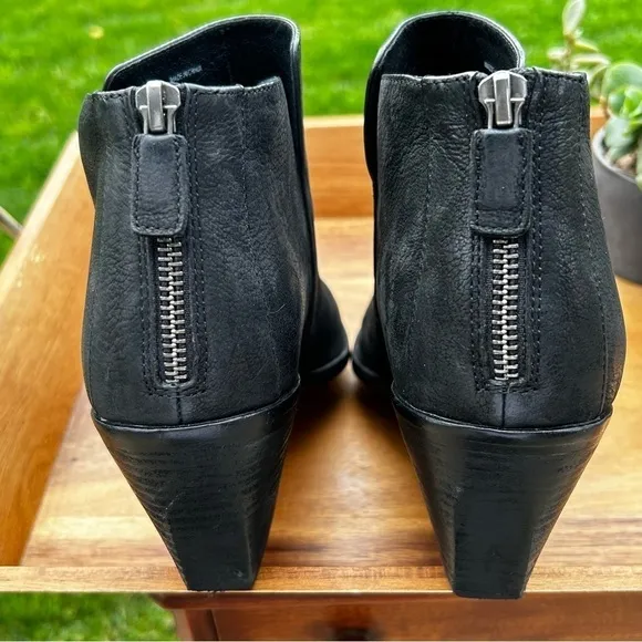 EILEEN FISCHER  “PEER” Suede Booties Heeled Ankle Boots Black | Size 9.5