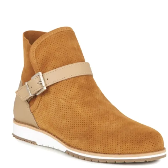 EMU AUSTRALIA Lorne Suede Ankle Boots ~ NWT