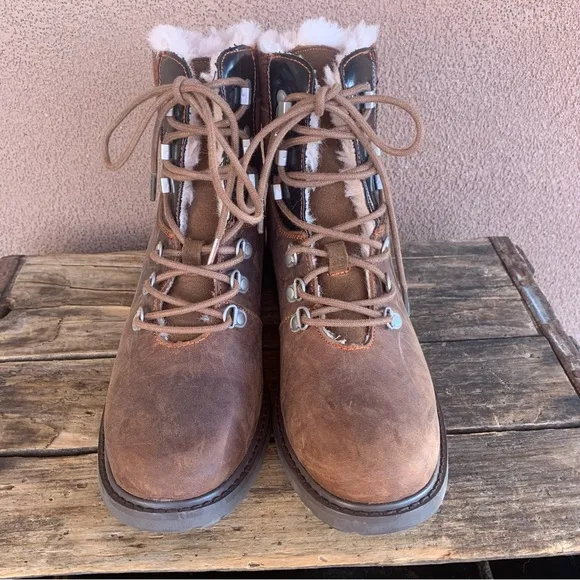 Emu Australia Primrose Sands Waterproof Lace-Up Boot