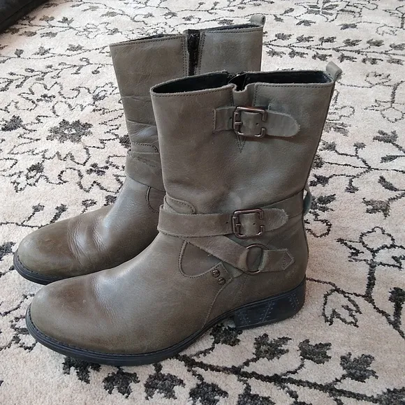 Eric Michael Leather Boots with Buckles Distressed Portugal size 38
