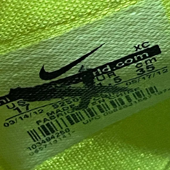 EUC Nike Zoom Hyperfuse Volt 2012 Size 17 525022-700 Neon Yellow UK 16 EU 52.