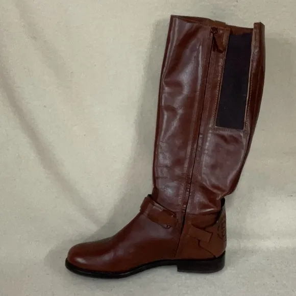 EUC Woman’s Tory Burch Derby riding leather knee high boots with zipper