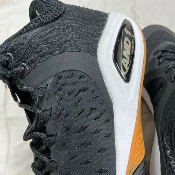 🧡EUC🧡AND 1 Attack Mid Basketball Shoes Black Junebug Gum Size 13 D3009MBZT