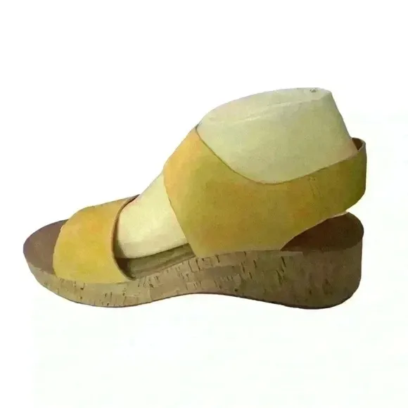 EuroSoft Finnly Womens Yellow Leather Wedge Sandal Size 9M