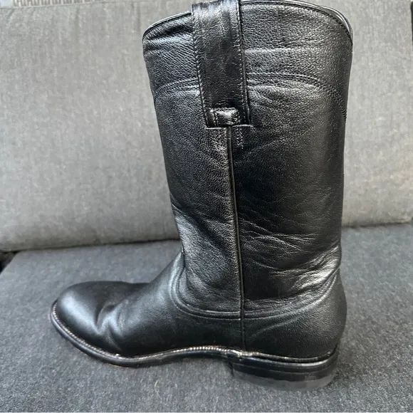 Ferrini Italian men’s black leather boots. Size 9