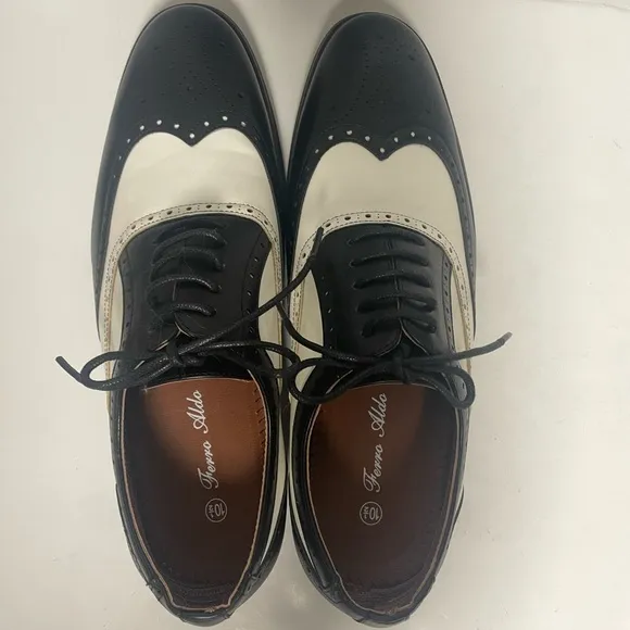 Ferro Aldo Arthur Black and White Classic Oxford Wingtips Men’s 10.5
