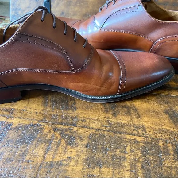 Florsheim Men’s Brown Leather Oxford Dress Shoes, Size 13 M, Classic lace up.