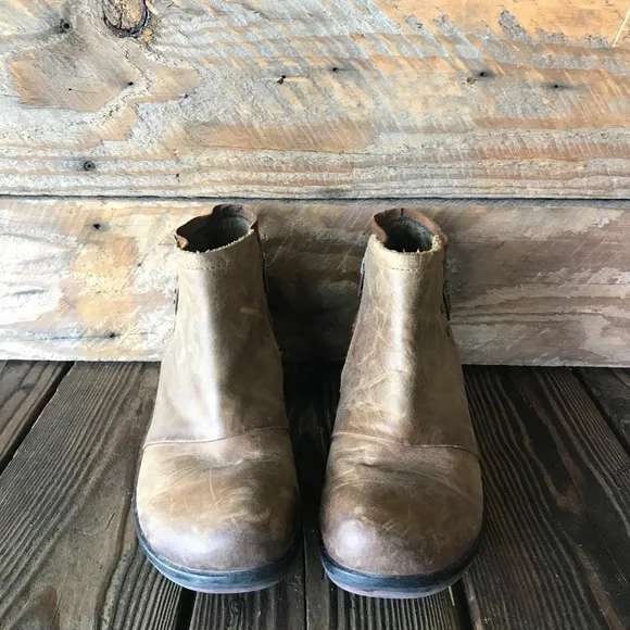 FLY London Leather Suede Buckle Booties Sz. 39