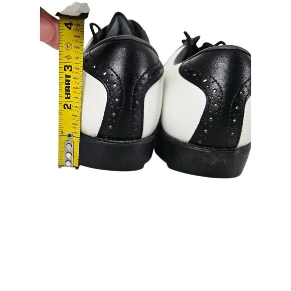 FootJoy SoftJoys Mens 8M Black &amp; White Leather Saddle Golf Shoes Classic Sport