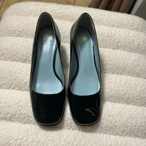 France’s Valentine New York black doll pump  heels classic elegant