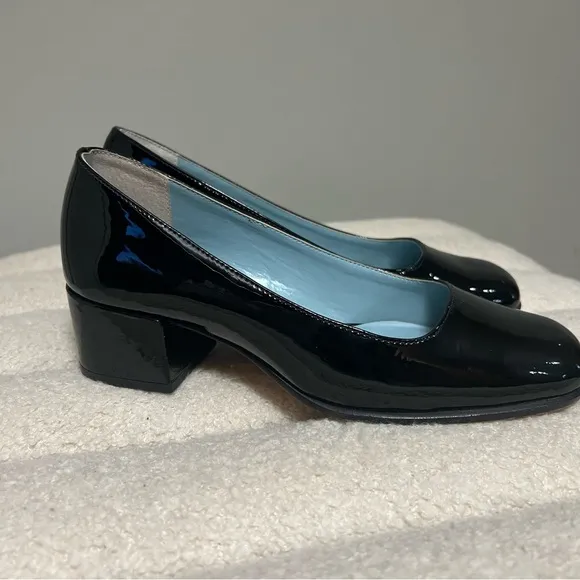 France’s Valentine New York black doll pump  heels classic elegant