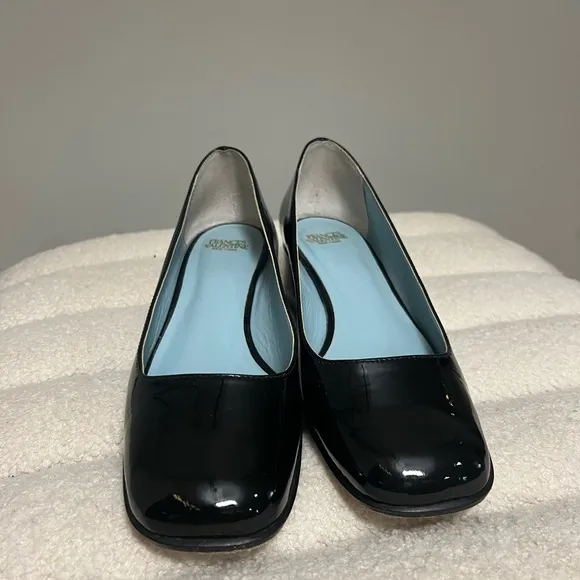 France’s Valentine New York black doll pump  heels classic elegant