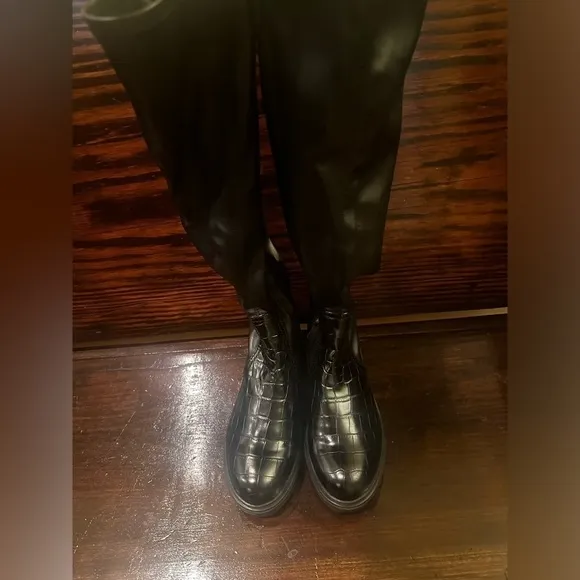 Franco Sarto Keaton boots / size 6.5 / NWOT
