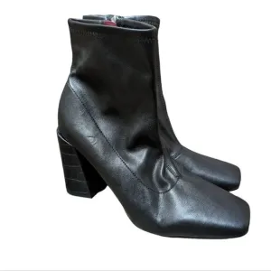 FRANCO SARTO Women's Black Hand finished Leather Boots with Block Heel Size 9