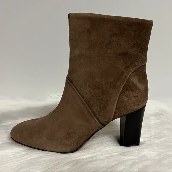 Franco Sarto Womens Taupe Pia Block Heel Booties Boots Shoes Size 7 NWOB