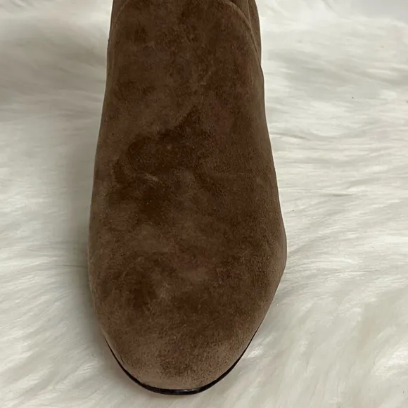 Franco Sarto Womens Taupe Pia Block Heel Booties Boots Shoes Size 7 NWOB