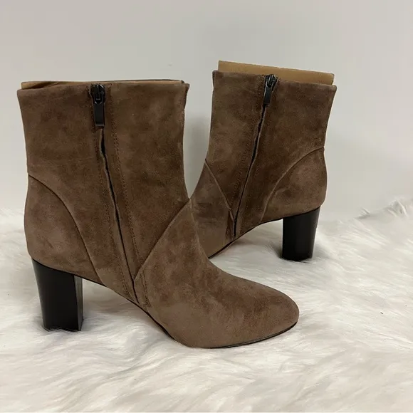 Franco Sarto Womens Taupe Pia Block Heel Booties Boots Shoes Size 7 NWOB