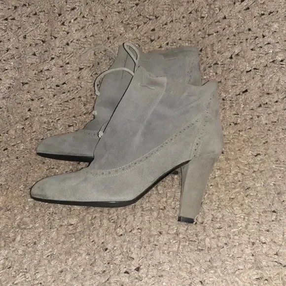 FRATELLI ROSSETTI-Gray Soft Suede Booties-Brogue Accent-Lace Drawstring-Sz 6-NM