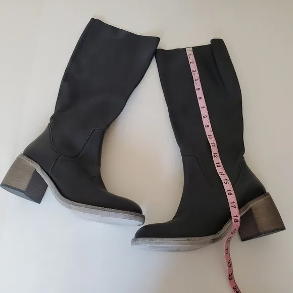 Free People Essential Tall Slouch Black Leather Boots Women’s Size 40 US 10