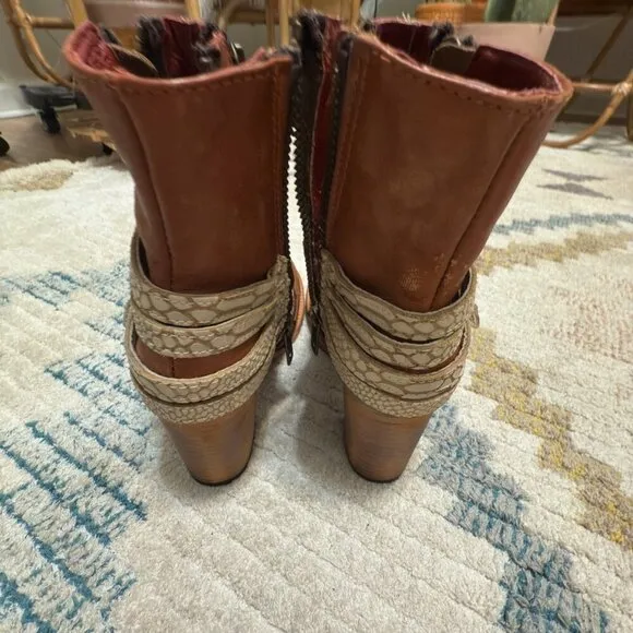 FREEBIRD BY STEVEN Balboa Tan Leather Ankle Boots Size 8 NWOT
