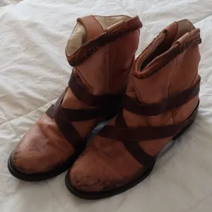 Freebird By Steven Boots Women's 9 Leather Booties
