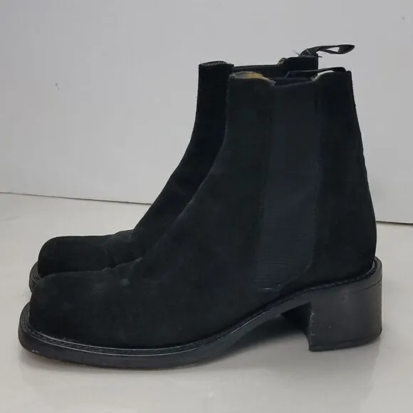 FreeLance Suede Boots size 35 or 4.5