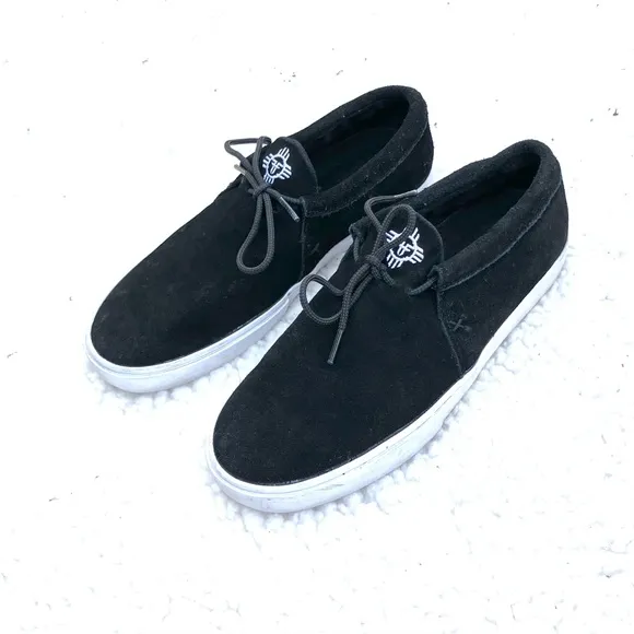 Frye Apache Black Suede Sneakers Mens Sz 8, Women’s Sz 10