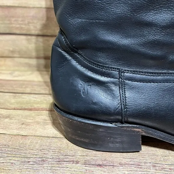 Frye Black Leather Pointed boots