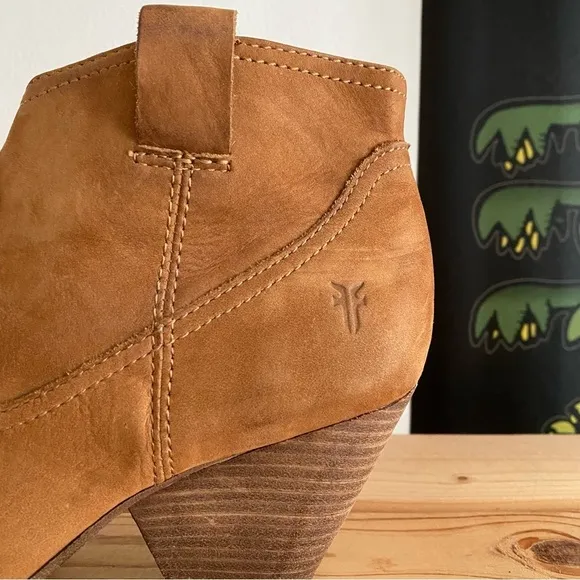 Frye Cognac Brown Suede Reina Booties