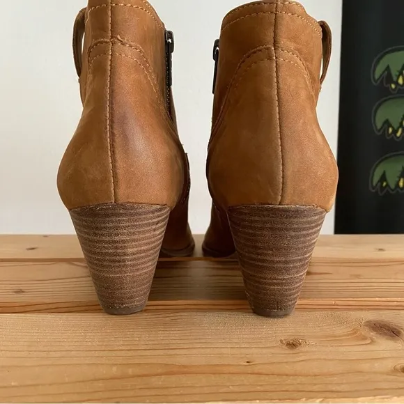 Frye Cognac Brown Suede Reina Booties