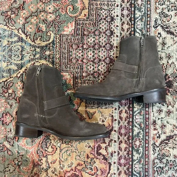 Frye Hannah Engineer Gray Grey Suede Boots