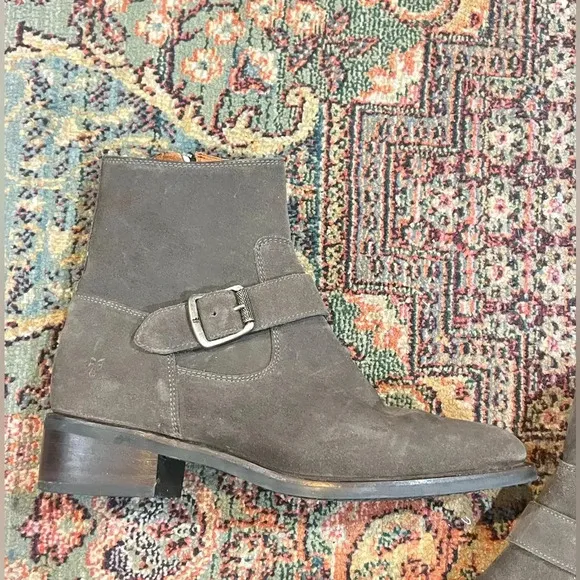 Frye Hannah Engineer Gray Grey Suede Boots