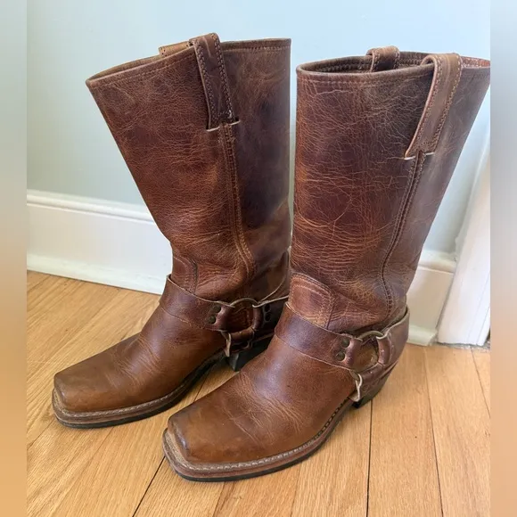 Frye Harness 12R Boots Women’s 7 Tan Leather Square Toe