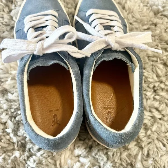Frye Kerry Suede Sneakers in Blue sz 7
