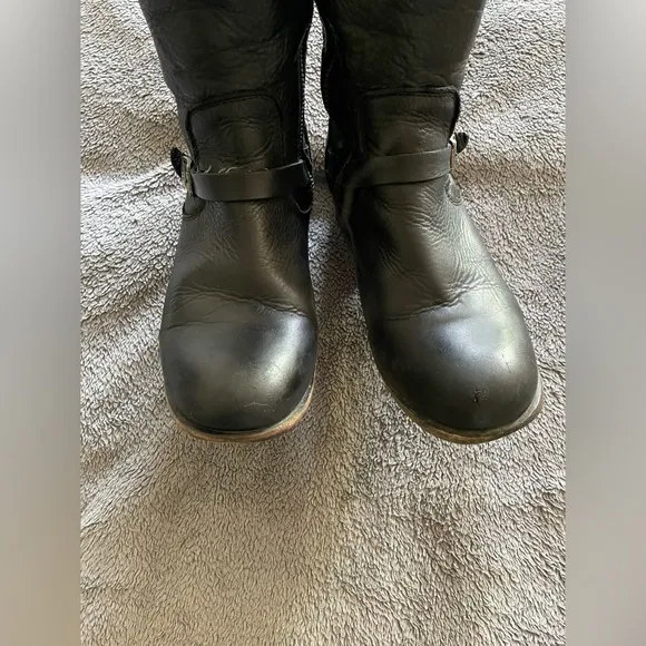 Frye Lynn Strap Knee High Riding Boots Size 7.5
