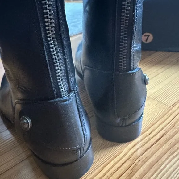 Frye Melissa Black button back zip Knee-High Leather Boots NEW 7