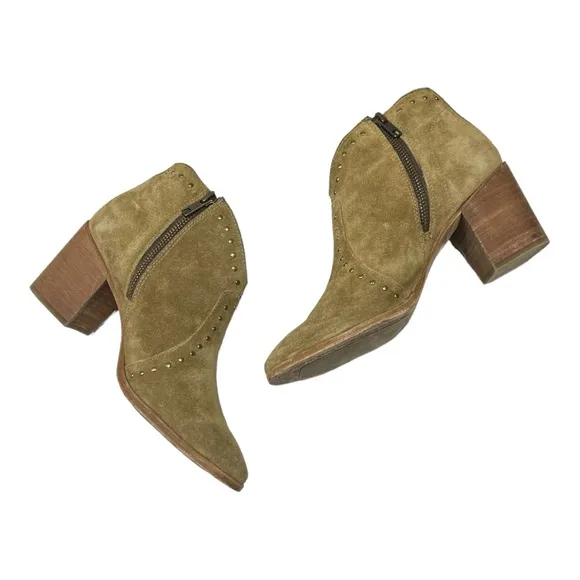 Frye Nora Stud Zip Ankle Boots Short Tan Suede Heeled Sz 8 Booties