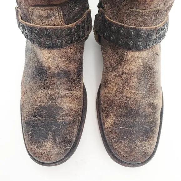 Frye Phillip Studded Harness Tall Riding Boots Brown Distressed Leather Size 5.5